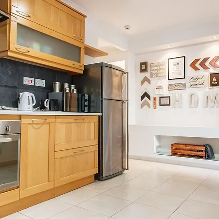 Chic Northquay Apartment *
